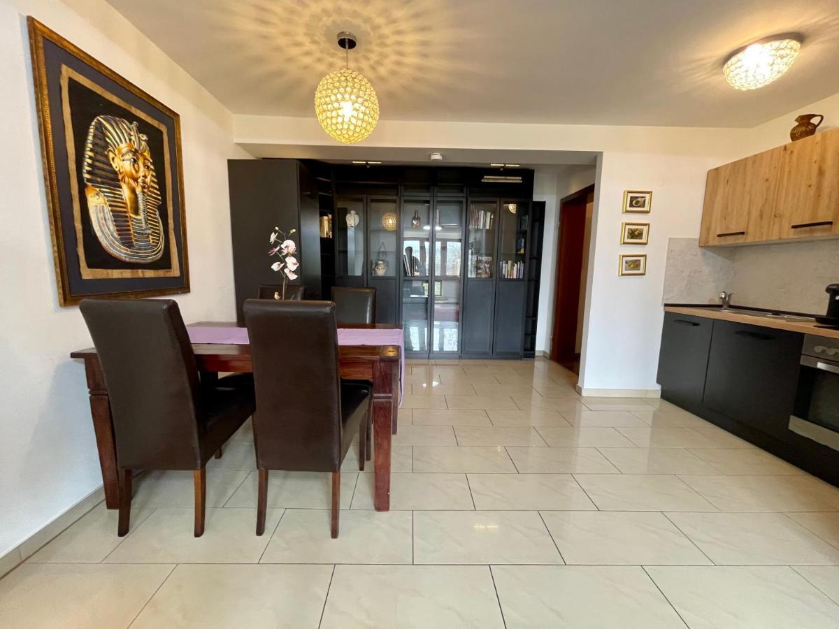 Wunderschoenes Apartment In Der Goldstadt פורצהיים מראה חיצוני תמונה