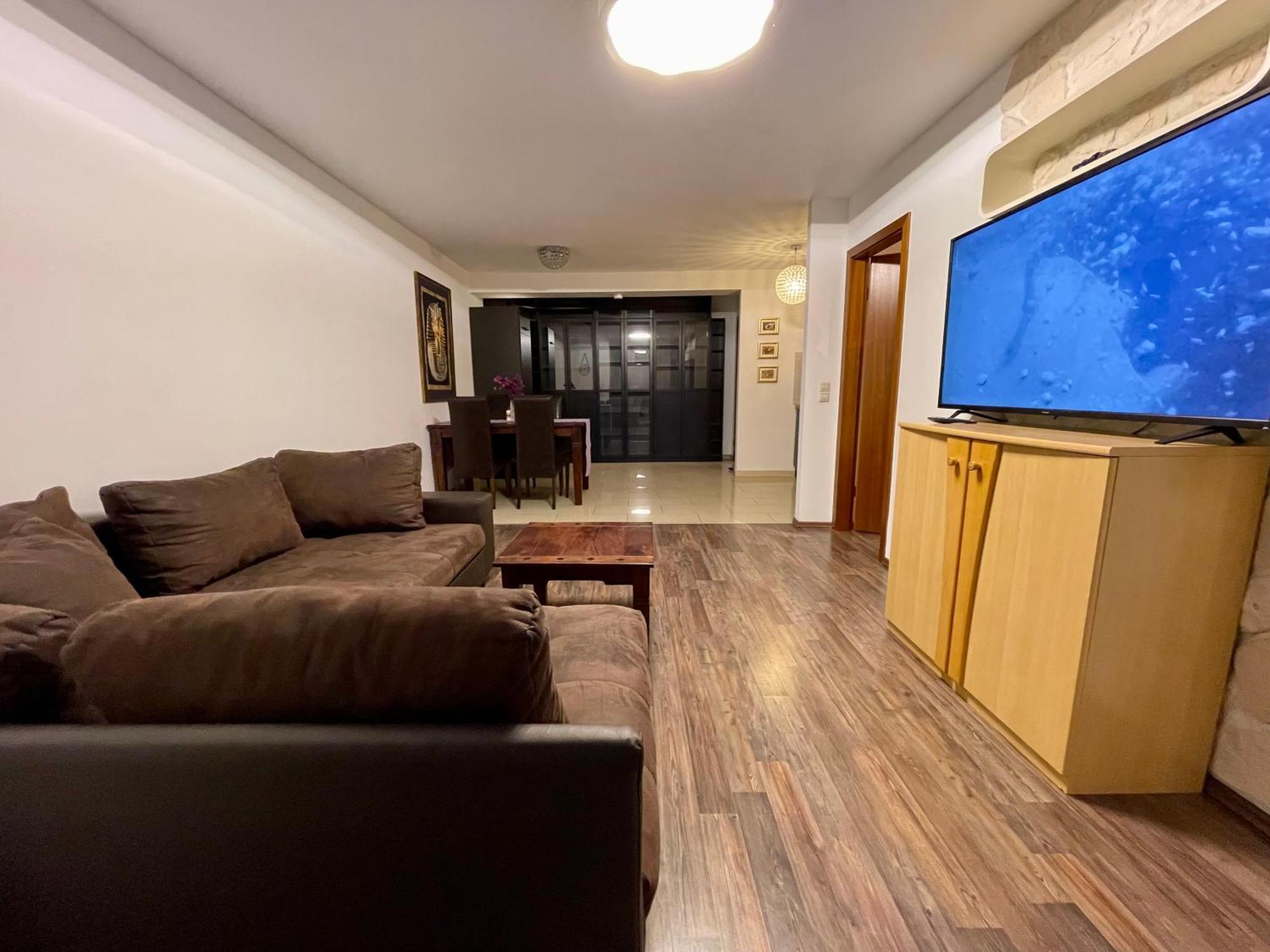 Wunderschoenes Apartment In Der Goldstadt פורצהיים מראה חיצוני תמונה