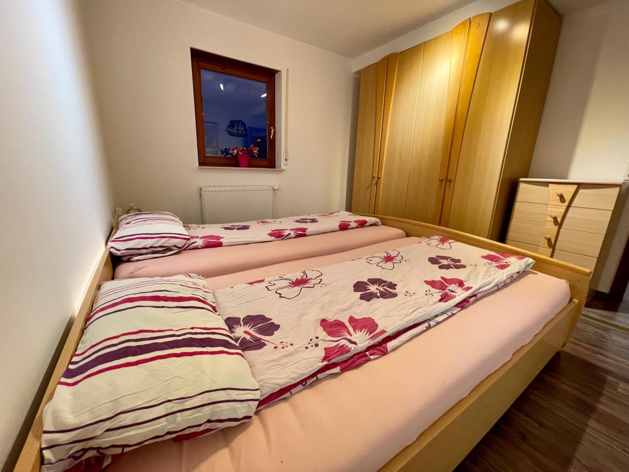 Wunderschoenes Apartment In Der Goldstadt פורצהיים מראה חיצוני תמונה